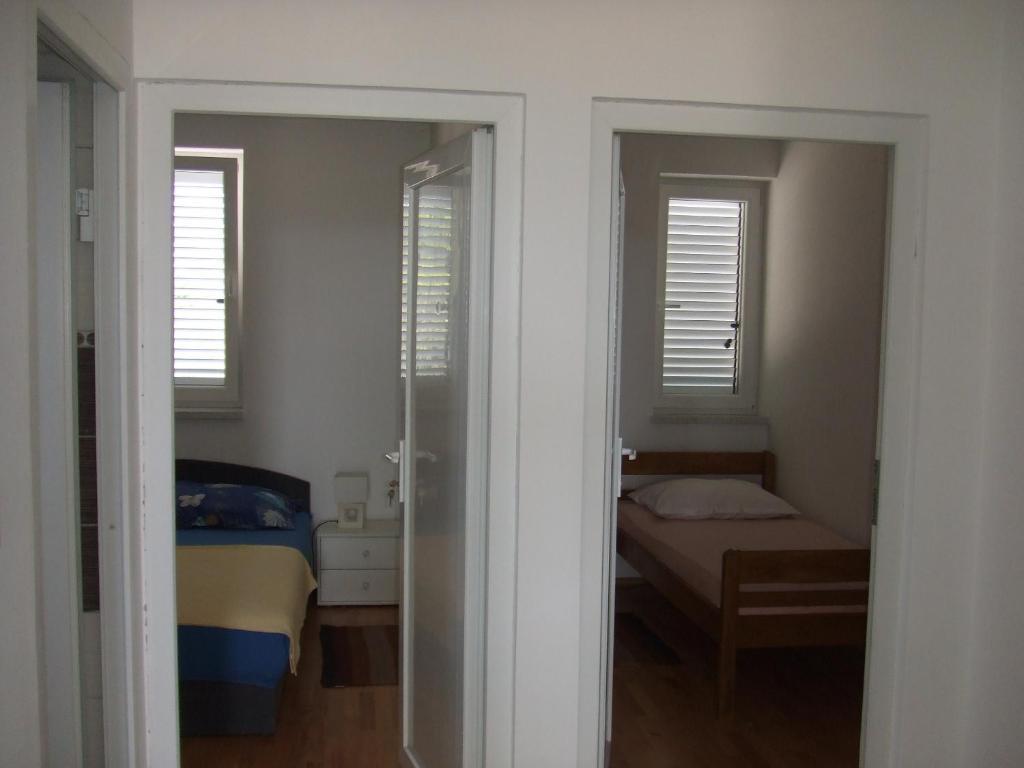 Apartments Diva Novalja Quarto foto